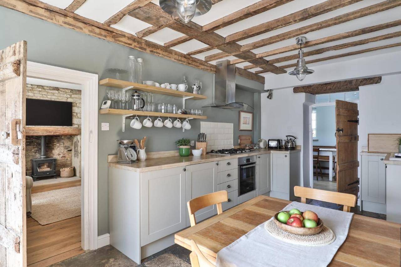 Coombers Mead Cottage Tetbury Bagian luar foto