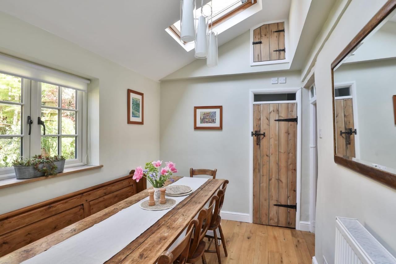 Coombers Mead Cottage Tetbury Bagian luar foto
