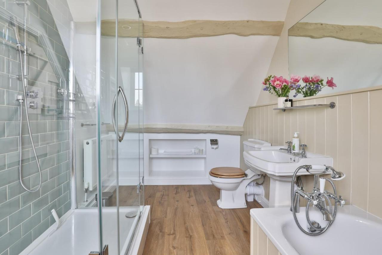 Coombers Mead Cottage Tetbury Bagian luar foto