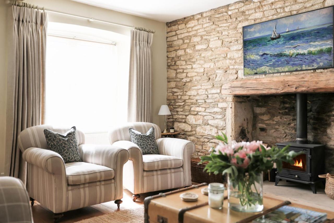 Coombers Mead Cottage Tetbury Bagian luar foto